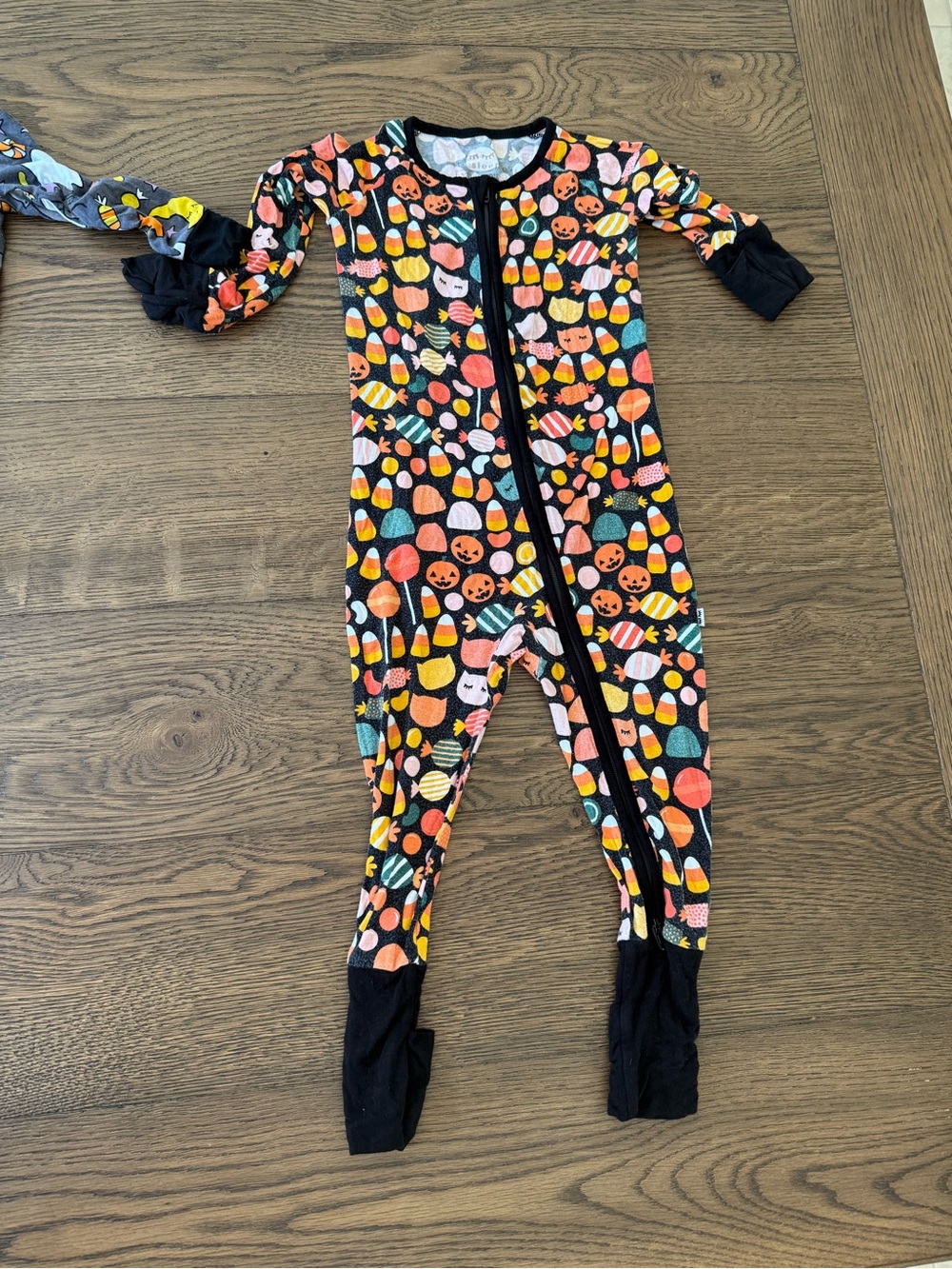 Little Sleepies & Dremiere Halloween Bundle - Picture 4 of 9